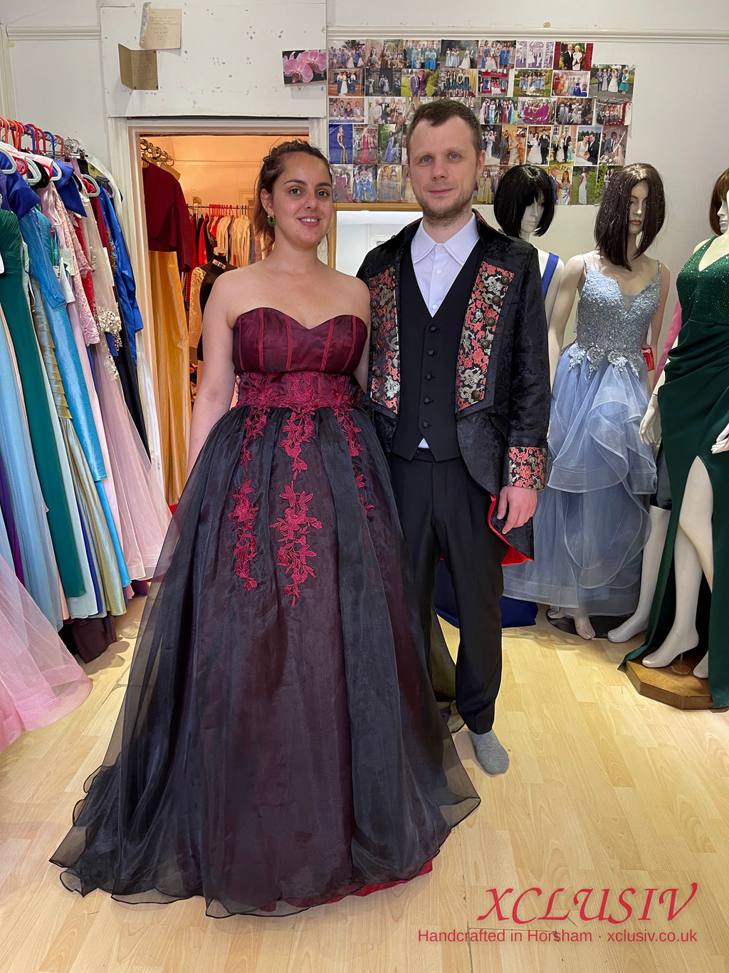 Bride in black & red ball gown with groom in matching black brocade frock coat – XCLUSIV Horsham (1)