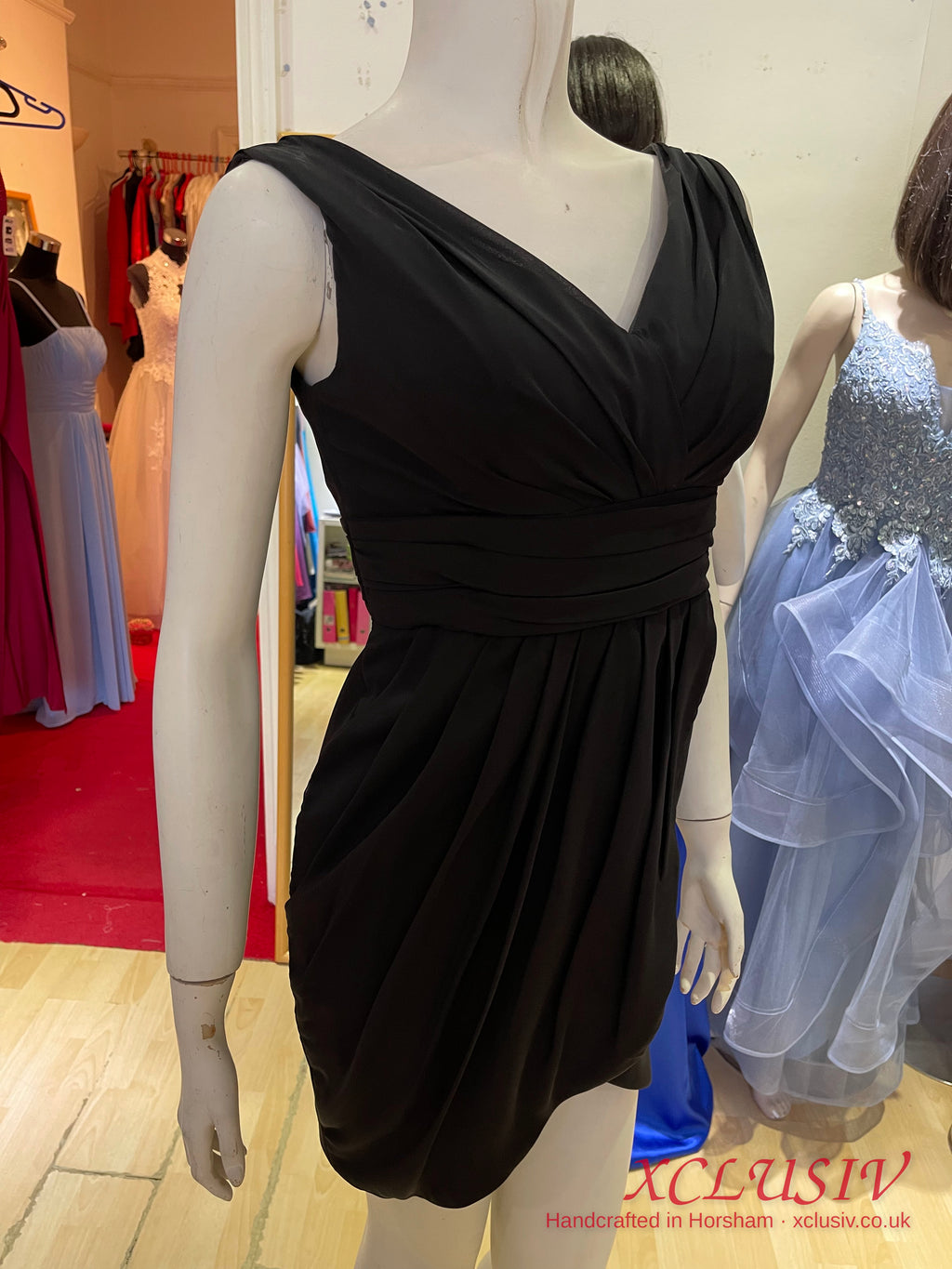 Black Chiffon V-Neck Cocktail Prom & Evening Dress – XCLUSIV Horsham (view 6)