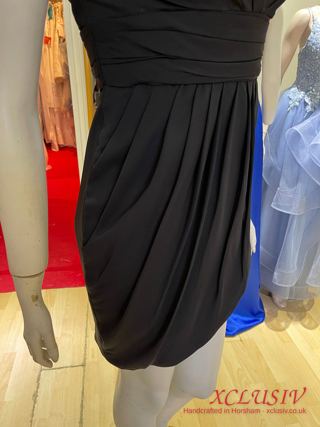 Black Chiffon V-Neck Cocktail Prom & Evening Dress – XCLUSIV Horsham (view 14)