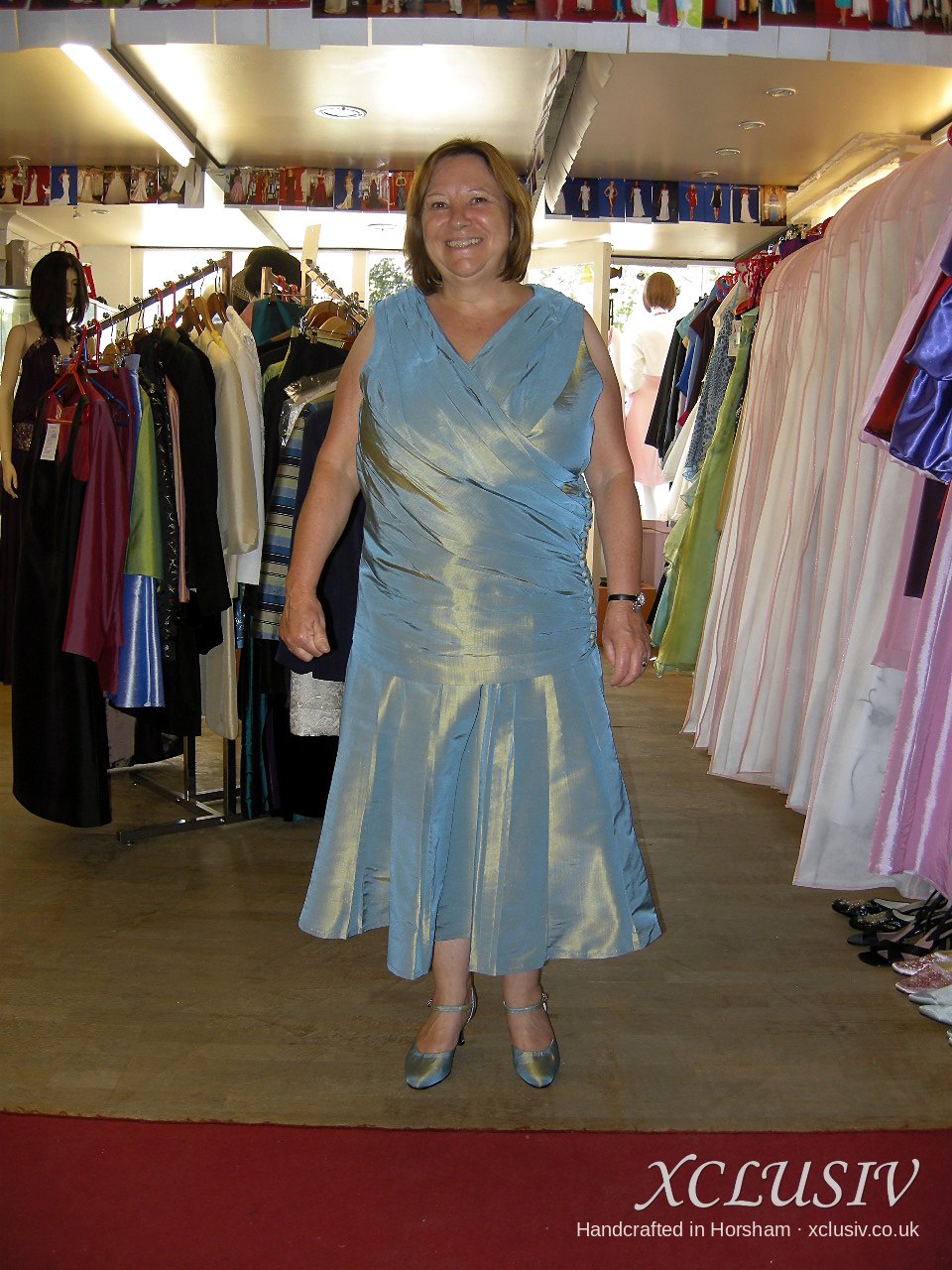 Blue-Gold Shot Taffeta V-Neck Tea Dress – Mother of the Bride – XCLUSIV Horsham
