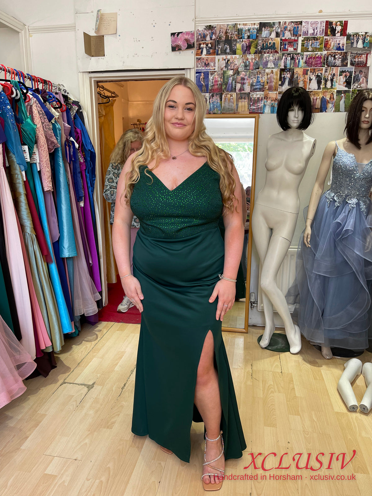 Bottle Green Crepe Beaded V-Neck Split Prom Dress – XCLUSIV Horsham