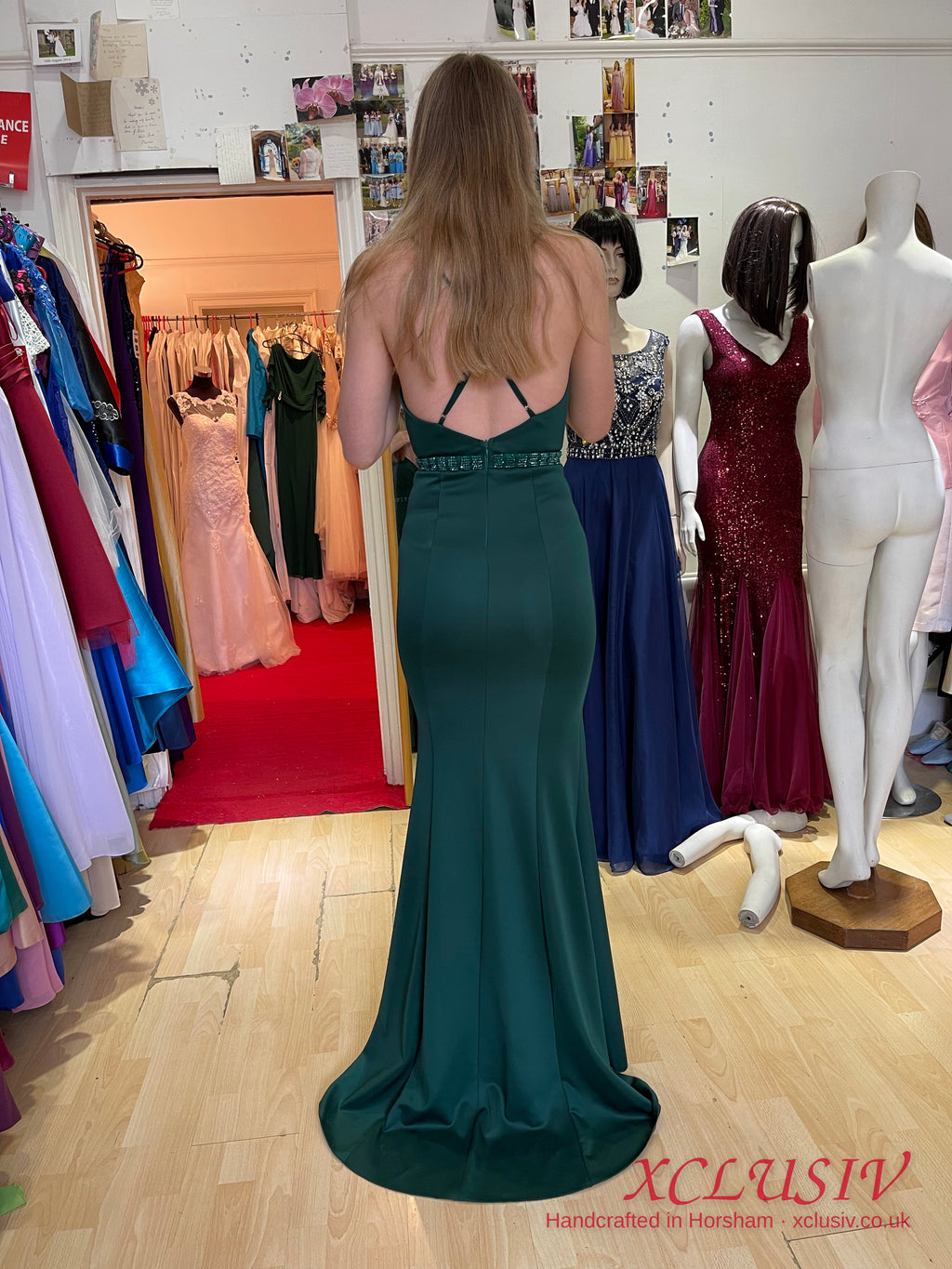 Bottle Green Crepe Split Prom Dress – XCLUSIV Horsham