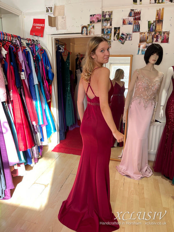 Burgundy Crepe Split Cross-Back Prom Dress – XCLUSIV Horsham (view 4)