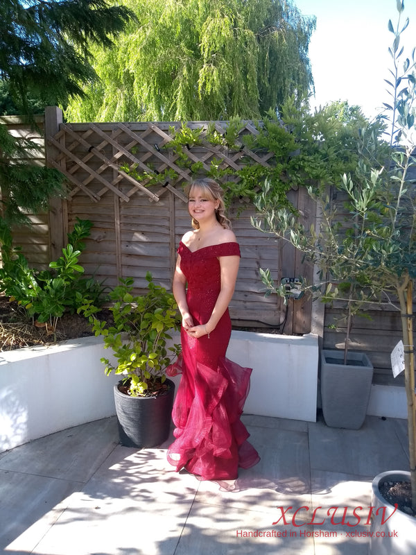 Burgundy Lace Off-Shoulder Ruffle Mermaid Prom Dress – XCLUSIV Horsham