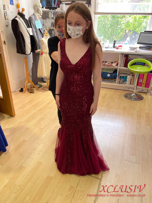 Burgundy Sequin Tulle Mermaid Prom Dress – XCLUSIV Horsham