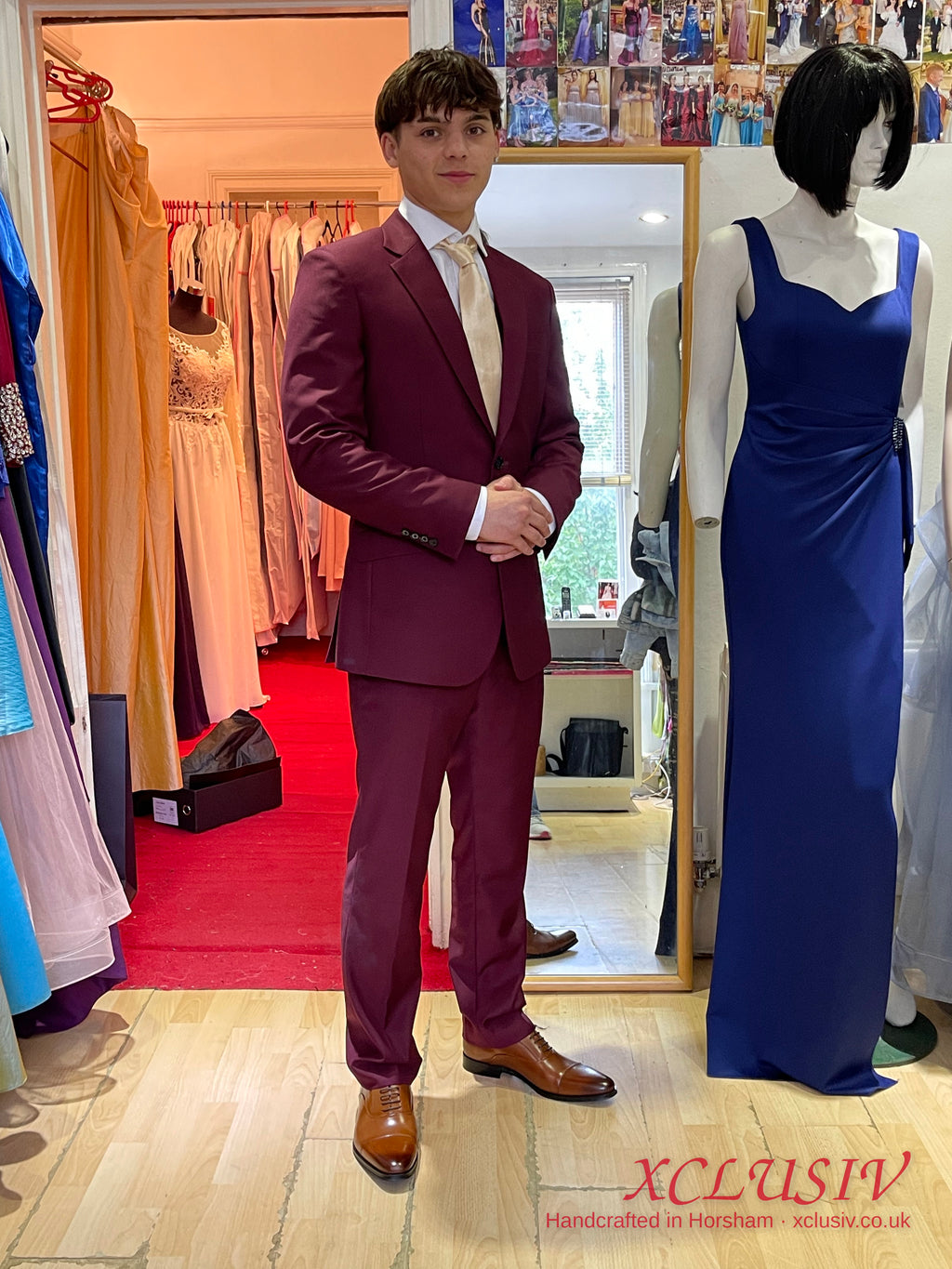Burgundy Slim-Fit Men's Suit – XCLUSIV Horsham