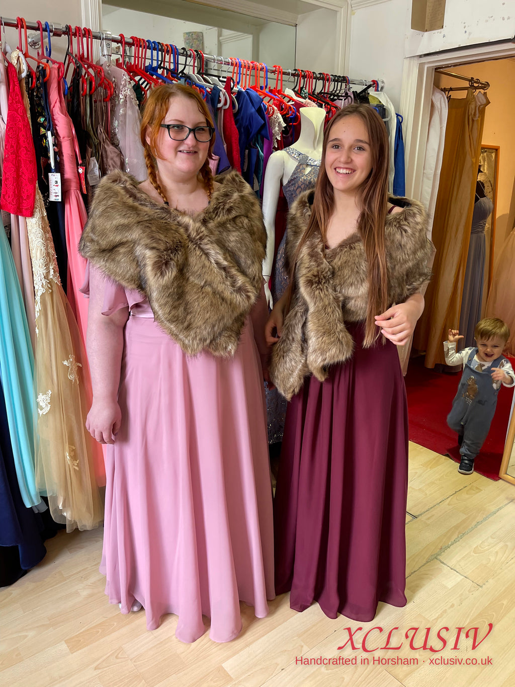 Dusty Rose & Burgundy Chiffon Bridesmaid Dresses with Faux Fur Stoles – XCLUSIV Horsham (view 5)