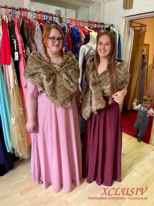 Dusty Rose & Burgundy Chiffon Bridesmaid Dresses with Faux Fur Stoles – XCLUSIV Horsham (view 5)