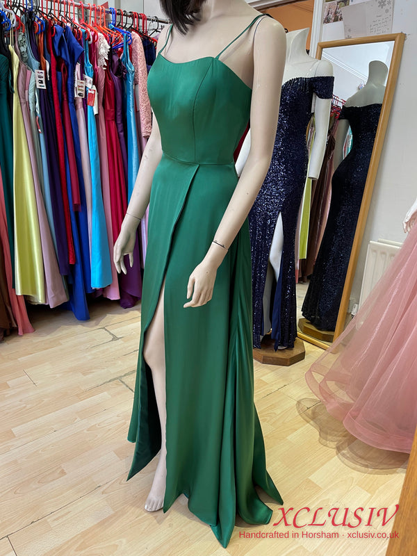 Emerald Satin Wrap Split Slip Prom Dress – XCLUSIV Horsham (view 4)
