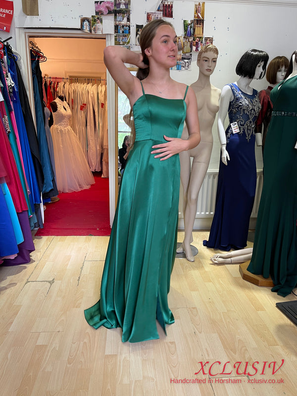 Emerald Satin Wrap Split Slip Prom Dress – XCLUSIV Horsham (view 16)