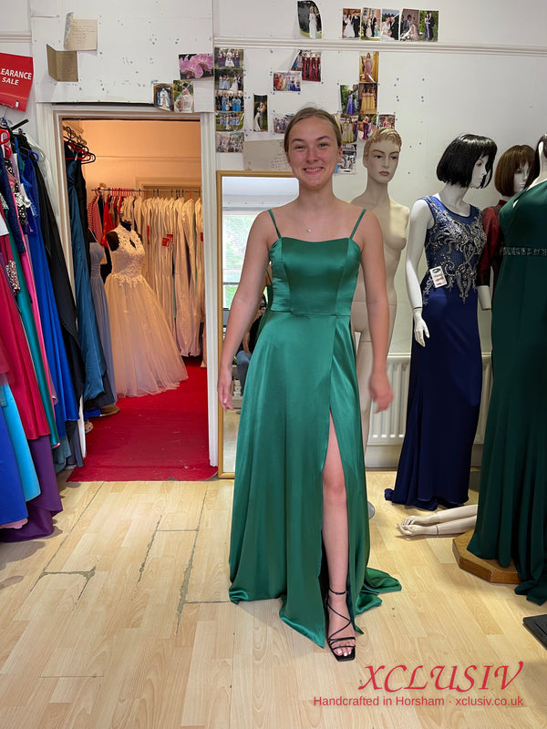 Emerald Satin Wrap Split Slip Prom Dress – XCLUSIV Horsham (view 19)