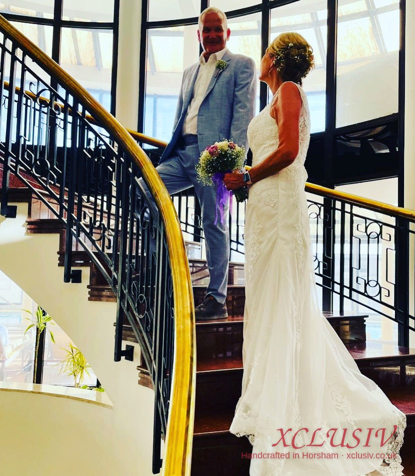 Fitted Ivory Lace Wedding Dress – XCLUSIV Horsham
