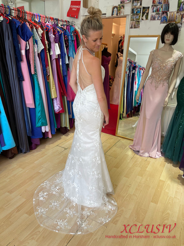 Ivory Lace Halter-Neck Open-Back Fitted Wedding Dress – XCLUSIV Horsham