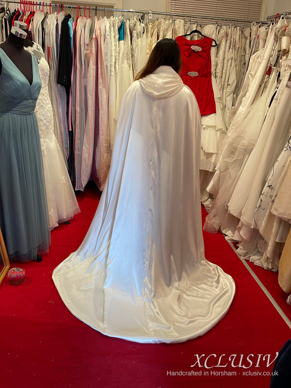Ivory Satin Hooded Bridal Cloak – XCLUSIV Horsham (view 6)