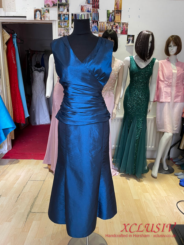 Navy Taffeta Ruched Top & Fishtail Skirt – Mother of the Bride – XCLUSIV Horsham (view 6)
