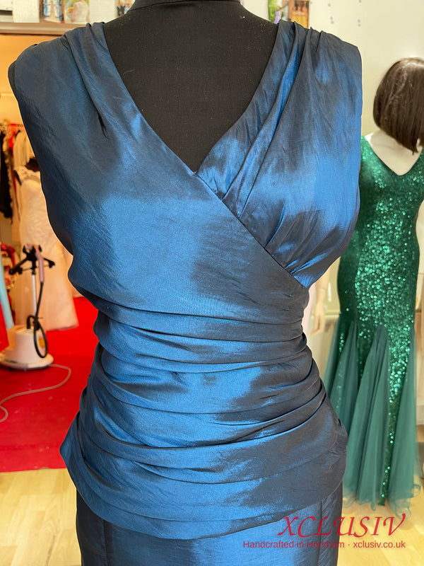 Navy Taffeta Ruched Top & Fishtail Skirt – Mother of the Bride – XCLUSIV Horsham (view 8)