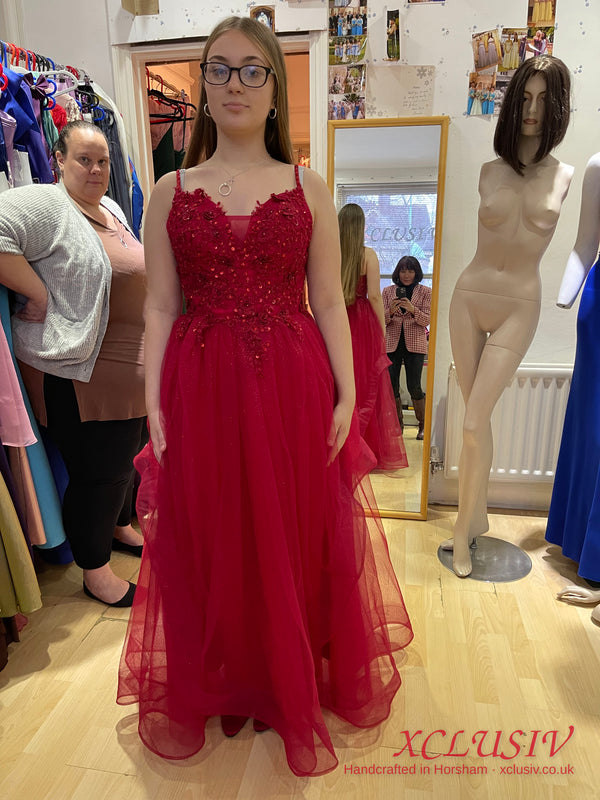 Red Lace Tulle Lace-Up Back A-Line Prom Dress – XCLUSIV Horsham (view 2)