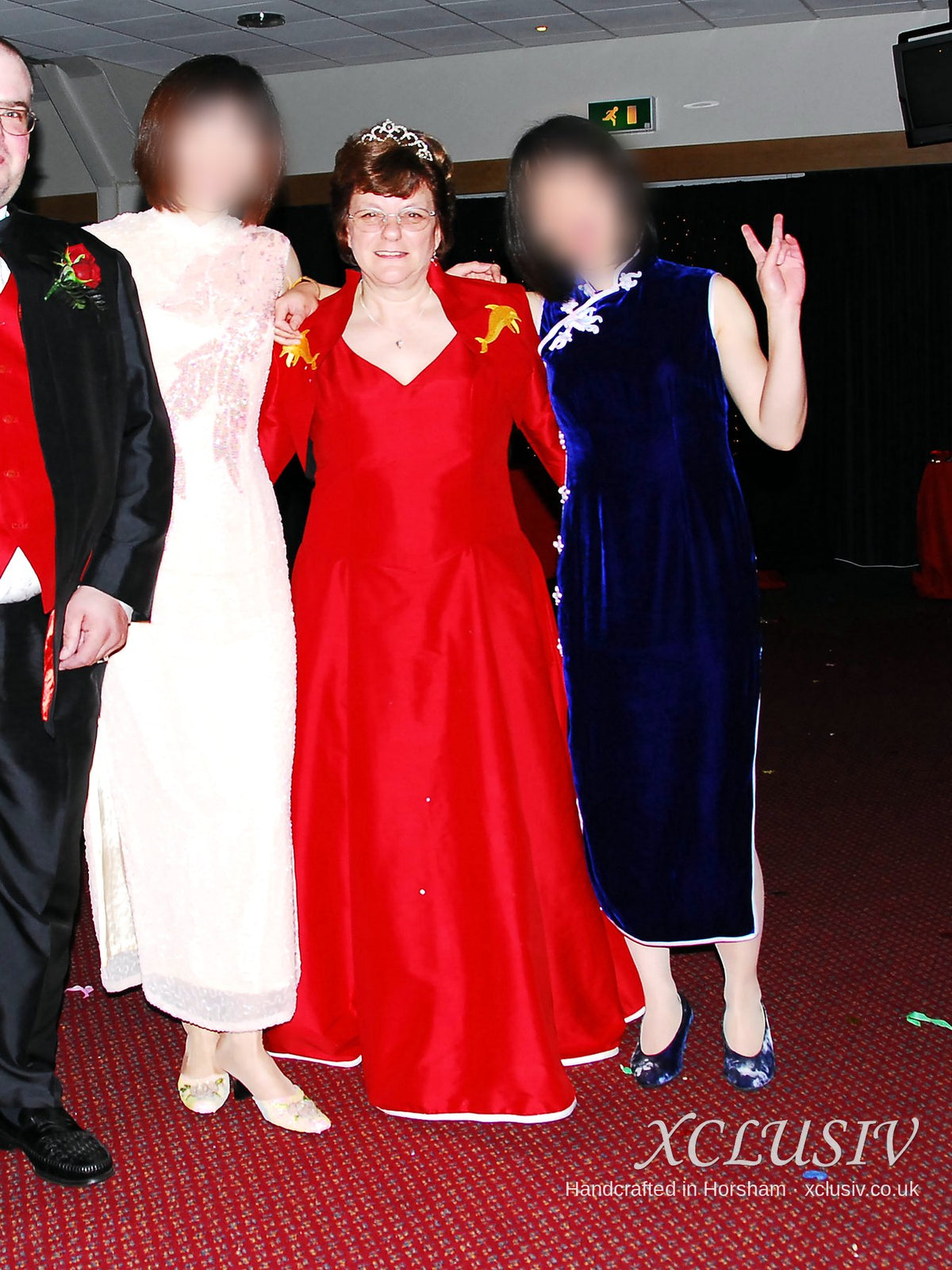 Red satin wedding gown with stand-collar jacket and gold appliqués – XCLUSIV Horsham