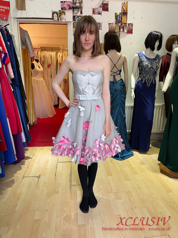 Silver Grey Short Prom Dress with Pink 3D Flowers & Bolero – XCLUSIV Horsham (view 20)