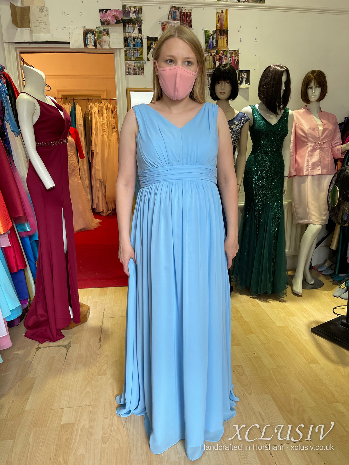 Sky Blue Chiffon V-Neck Bridesmaid Dress with Bow Back – XCLUSIV Horsham (view 3)