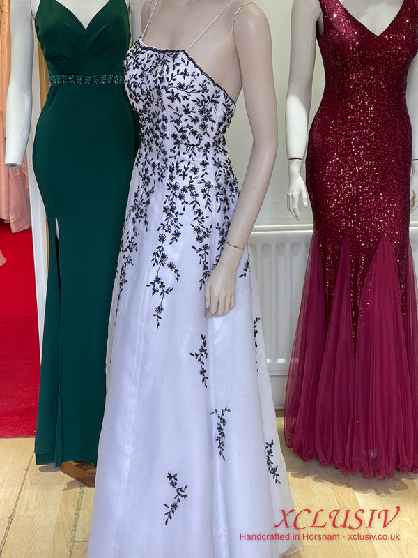 White Tulle Black Embroidered Prom Dress – XCLUSIV Horsham (view 7)