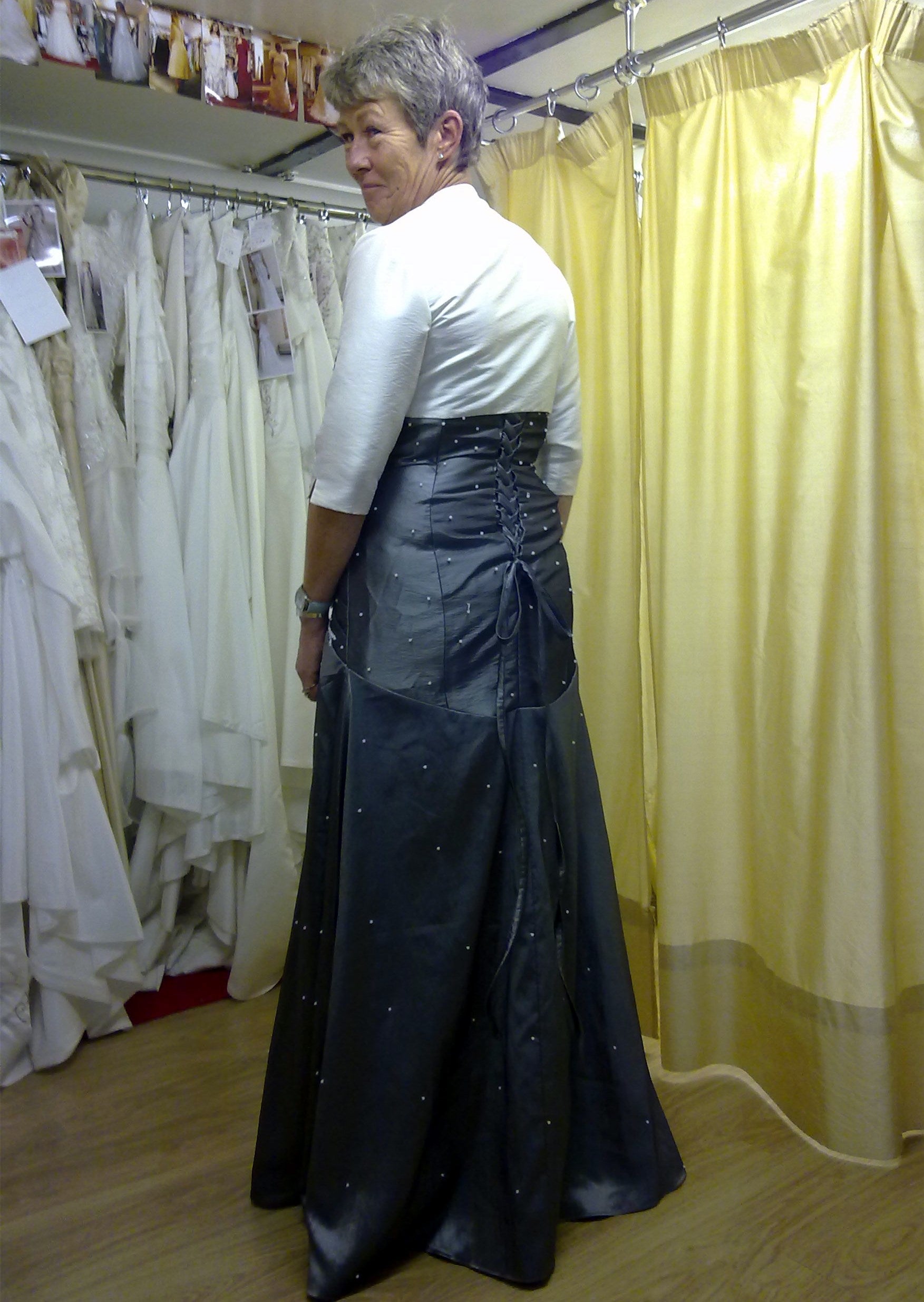Full-Length Dress and Bolero for a Second Marriage Secondary image