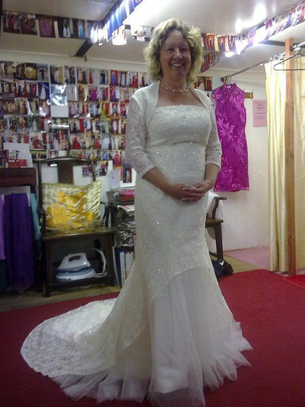 Wedding dress made to measure - XCLUSIV Horsham, West Sussex