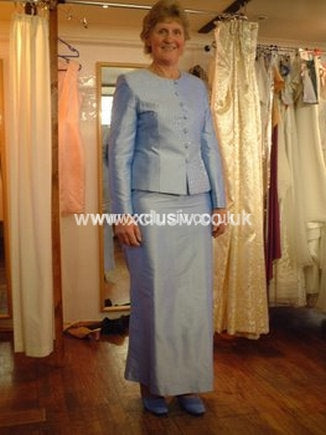 Dupion silk mother of the bride outfit - XCLUSIV Horsham, West Sussex Main image