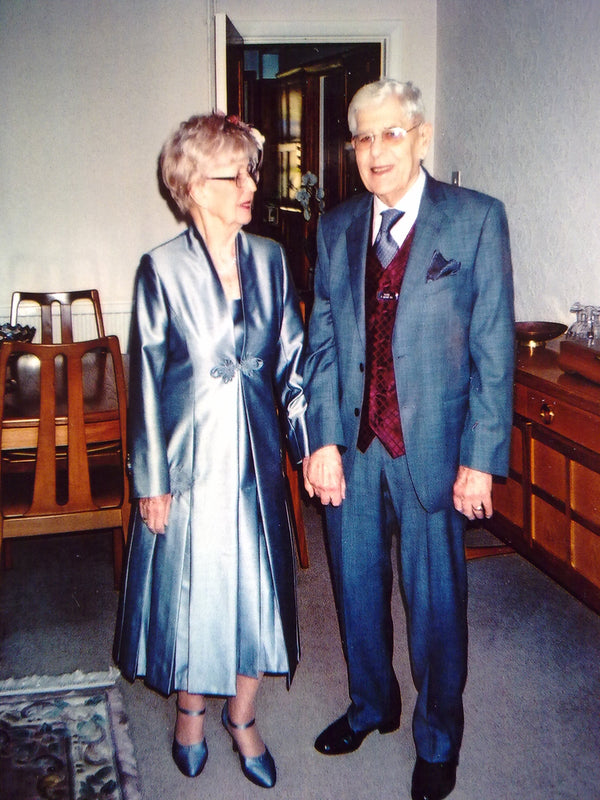 Mother of the groom long dress and coat - XCLUSIV West Sussex