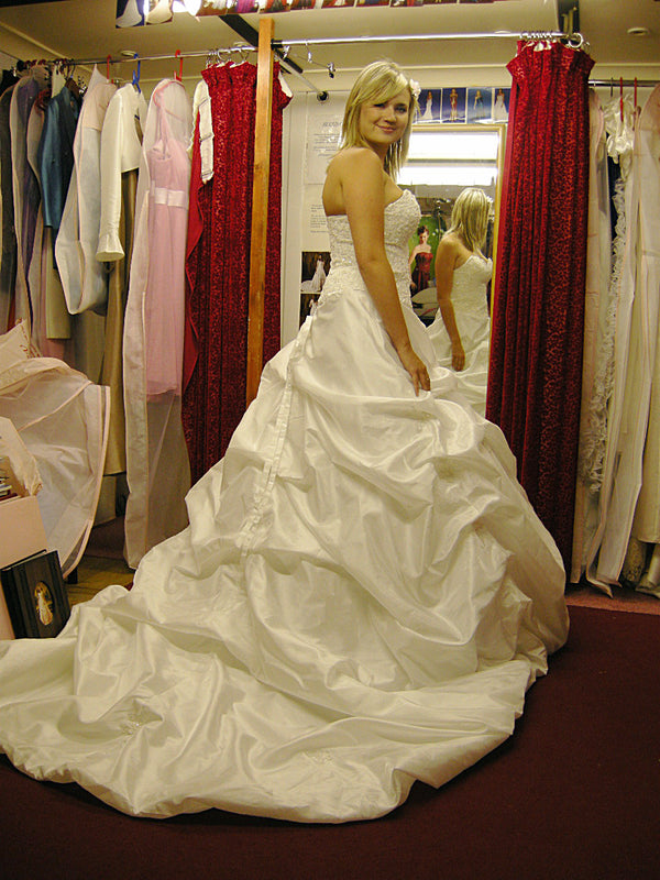 Bespoke wedding dress - XCLUSIV Horsham, West Sussex