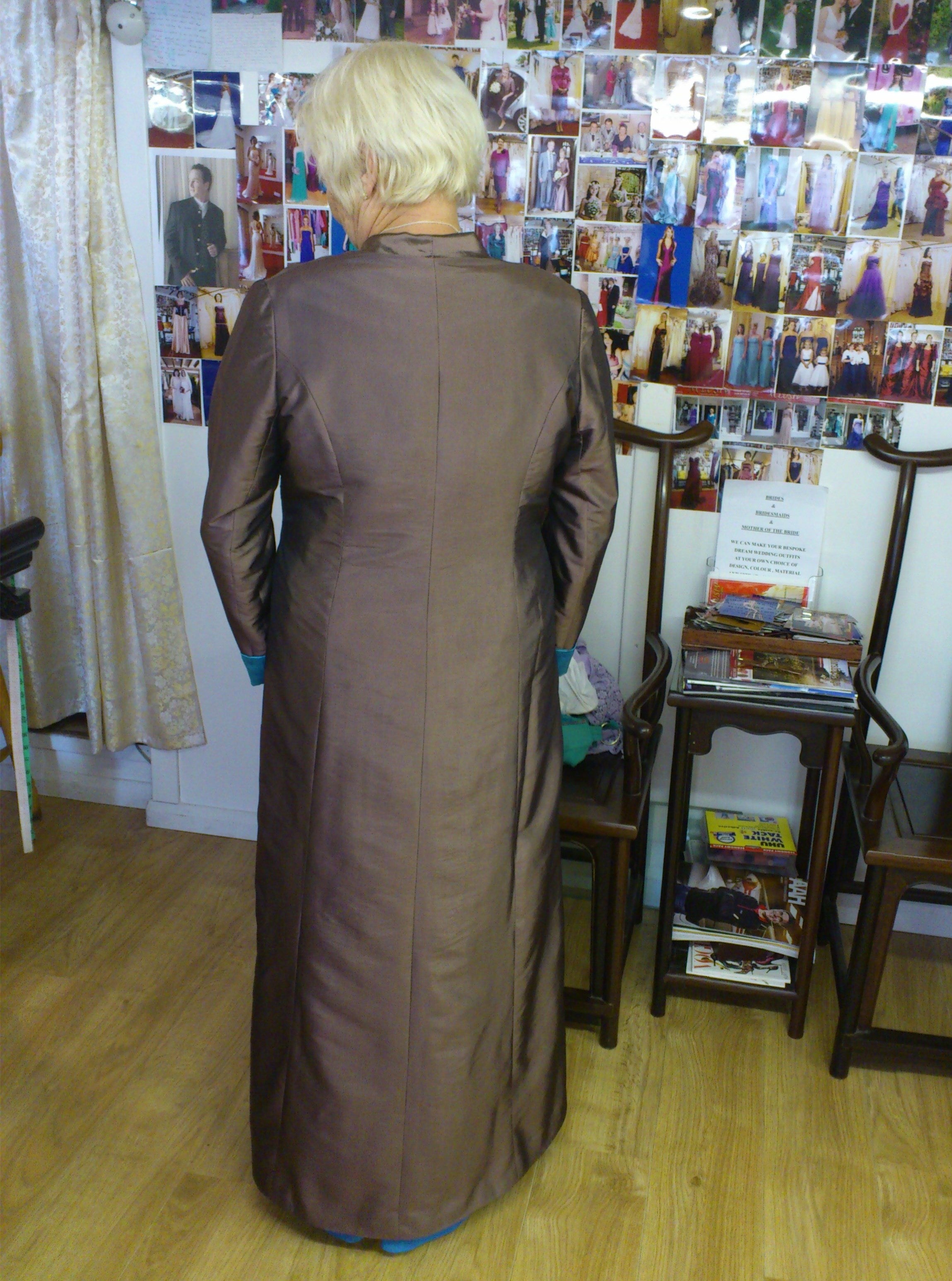 winter mother of the bride  outfit Secondary image