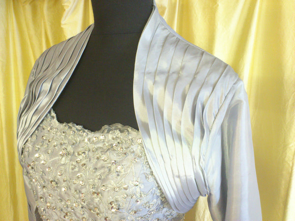 Bespoke Silver Dupion Silk Fishtail Dress & Bolero – XCLUSIV Horsham (view 7)