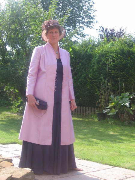 Mother of the bride dupion silk long coat - XCLUSIV Horsham
