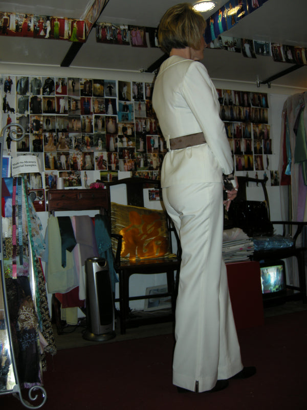 Lady guest formal wear back view - XCLUSIV